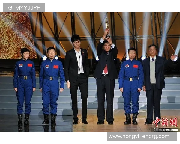 足坛巨星荣耀时刻纵览年度最佳球员奖项风云